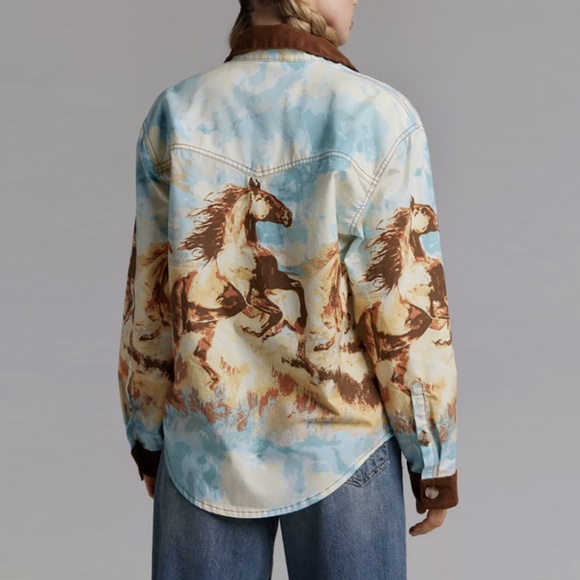 Urban Outfitters Horse Print Twill Chore Shacket Women’s Medium - Picture 4 of 15